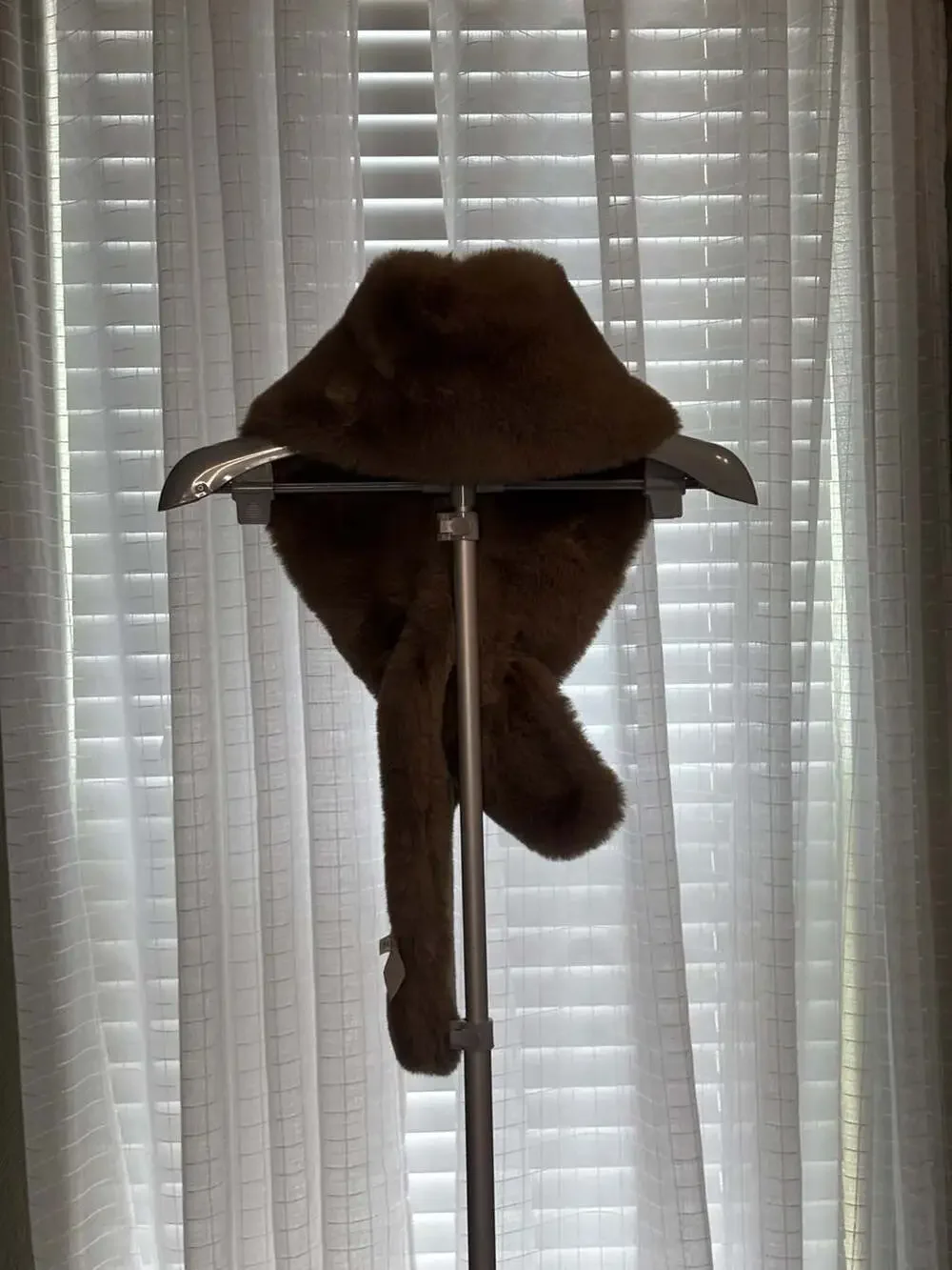 Banana Republic Brown Faux Fur Pull-Through Scarf